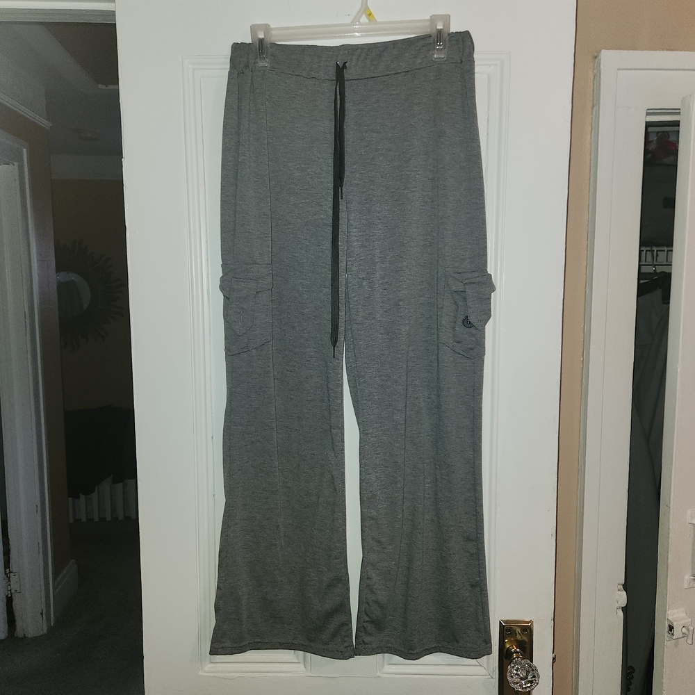 SHEIN 2 Pairs Of Women's Gray And Black Cargo Pants